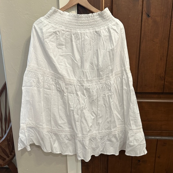 NWT Evereve Tierd Cotton White Lace Maxi Skirt - Size L - Picture 3 of 6